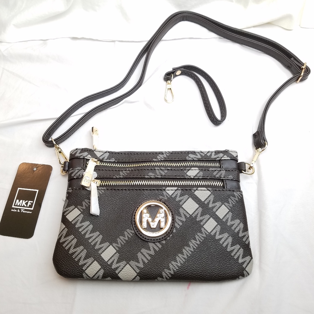 NWT MIA K Farrow Black Clutch Purse